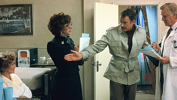 Tootsie movie, Personal favorite, Memorable scenes, Emotional connection HD wallpaper