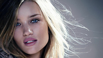 Rosie Huntington-Whiteley, Long hair styles, Rosie's beauty, Fashion inspiration HD wallpaper