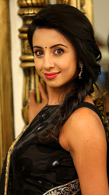 Sanjana galrani HD phone wallpaper