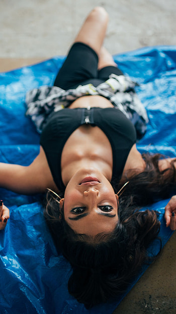 Malavika mohanan, model, sexy gorgeous HD phone wallpaper