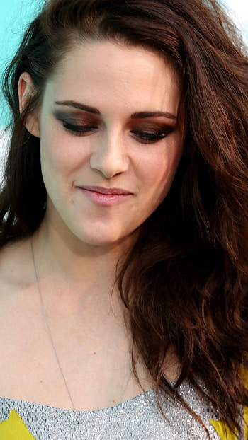 brunette, American, actress, Celebrity, Kristen Stewart HD phone wallpaper