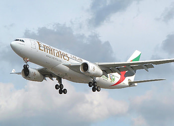 Emirates Airline, Coronavirus, Passenger flights, Suspension HD wallpaper