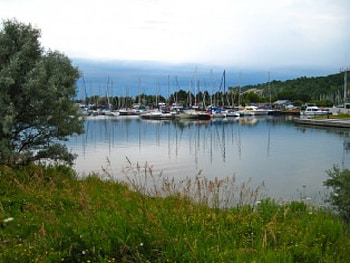 Scarbourgh Bluffs Yacht Club, sky, dock, sail boat, water HD wallpaper