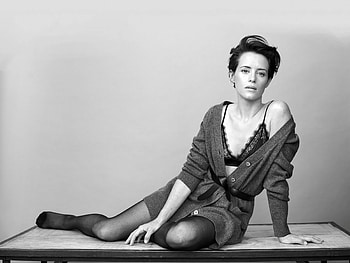 Claire Foy, model, foot, black white, Foy, hot, , beautiful, actress, 2019, Claire, sweater, bra, stockings, legs HD wallpaper