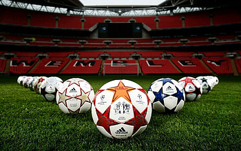 Football highlights, Soccer action shots, Game-winning plays, Athlete performance HD wallpaper