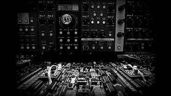 http://www.studioelectronics.com/media/userWork/s/bigs/Discret-Components_.jpg HD wallpaper