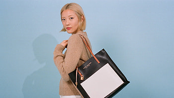Marc Jacobs, Outlet store, Paris, La Valle Village HD wallpaper