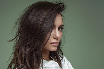 Nina Dobrev Closeup, nina-dobrev, celebrities, girls HD wallpaper