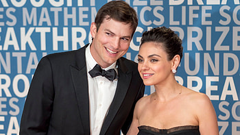 Ashton Kutcher, Mila Kunis, Celebs, Faking marriage rumors HD wallpaper