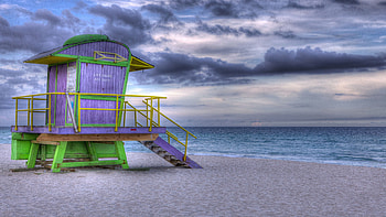 Lifeguard On Watch, lifeguard, relaxing beach, scenic beach, tranquil beach, beach HD wallpaper