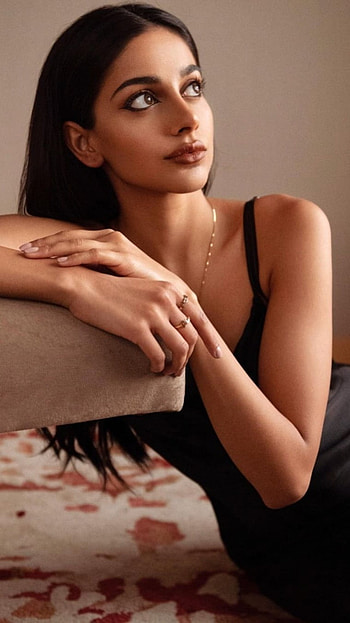 Banita Sindhu, Banita Sindhu Bollywood Heroine HD phone wallpaper