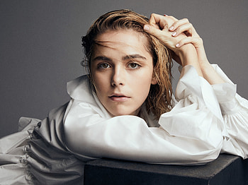 Beautiful, 2019, Kiernan Shipka HD wallpaper