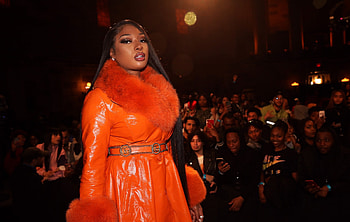 Megan Thee Stallion, Legal battle warrior, Seeking justice, Independent artist HD wallpaper