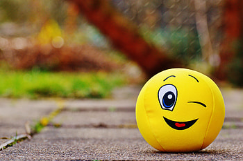 Miscellaneous, Miscellanea, Toy, Smile, Ball, Emoticon, Smiley, Happy, Cheery HD wallpaper