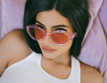 Kylie Jenner Quay hoot, kylie-jenner, celebrities, girls, model HD wallpaper