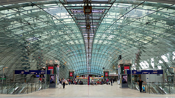Frankfurt Airport, Airport , Travel destination, Backiee HD wallpaper
