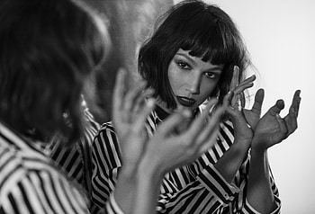 Ursula Corbero 2020 Monochrome, ursula-corbero, celebrities, girls, monochrome, black-and-white HD wallpaper