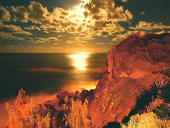 Midnight athmosphere, sea, golden, sundown, midnight, athmosphere, rocks, reflection, red, clouds, nature, sky, water, sunset, ocean HD wallpaper