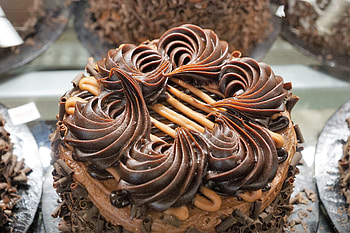 Food, Chocolate, Desert, Cake, Cream, Bakery Products, Baking HD wallpaper