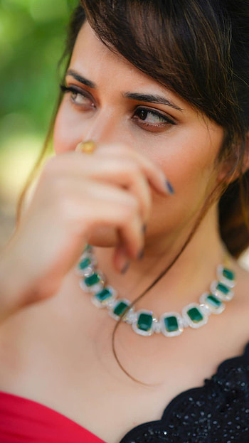 Anusuya Bharadwaj, telugu actress, anchor, model HD phone wallpaper