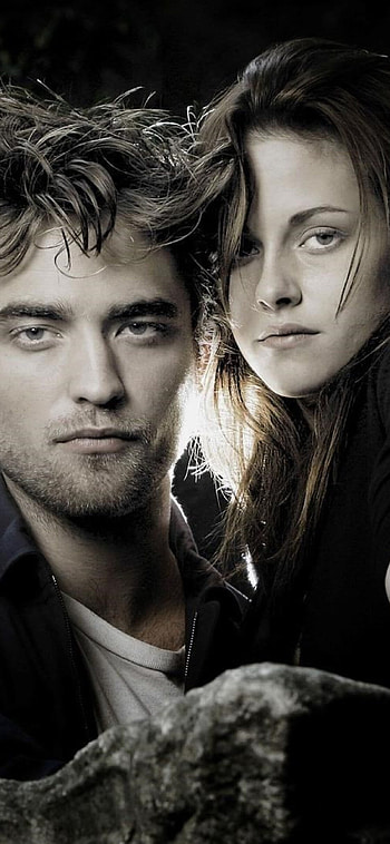 Twilight, Moody atmosphere, Forbidden love, Supernatural romance HD phone wallpaper