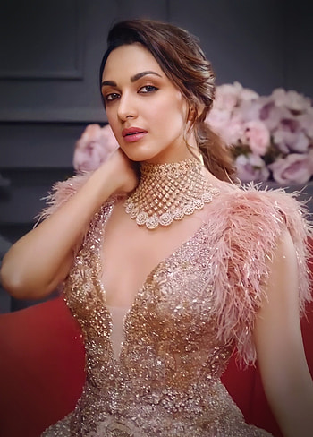 Kiara Advani, eye, actress, lip, beauty, Bollywood HD phone wallpaper