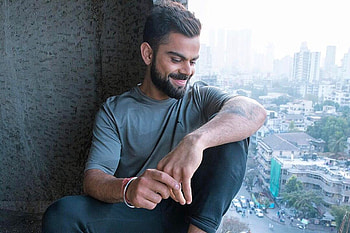 Virat Kohli, Joyful laughter HD wallpaper