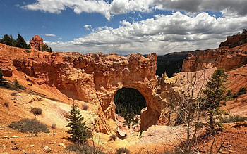 Natural land bridge, Bryce Canyon, Utah, clouds, landscape, desert, sky, rocks, usa HD wallpaper