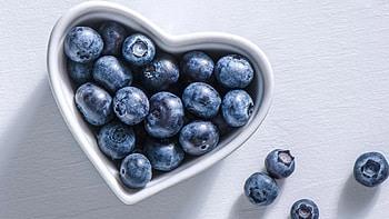 Blueberry health benefits, Nutrient-packed superfood, Antioxidant-rich, Delicious and nutritious HD wallpaper