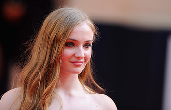 Sophie turner, nose, hair HD wallpaper