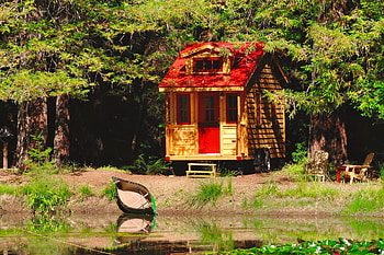 Tiny house by the lake, boat, house, beautiful, camping, serenity, tranquil, lake, summer, reflection, pretty, forest, tiny HD wallpaper