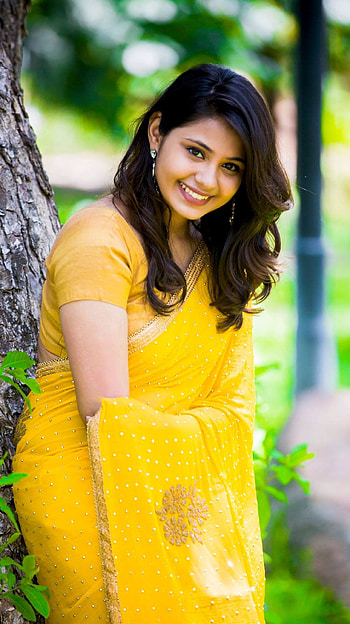 Monica chinnakotla, saree lover, yellow HD phone wallpaper
