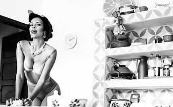 Michele Martins, pose, model, black and white, short hair HD wallpaper