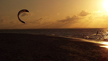 Kiteboarding travel guide, Chasing the wind, Exotic kiteboarding destinations, Stay and kite HD wallpaper
