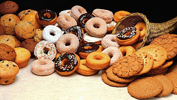 Food, Cookies, Assorted, Bakery Products, Baking, Donuts, Diversity, Variety HD wallpaper