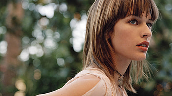 Milla Jovovich, Striking beauty, High-resolution , Stunning visuals HD wallpaper