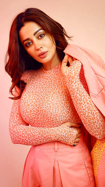Neha pendse, marathi actress HD phone wallpaper