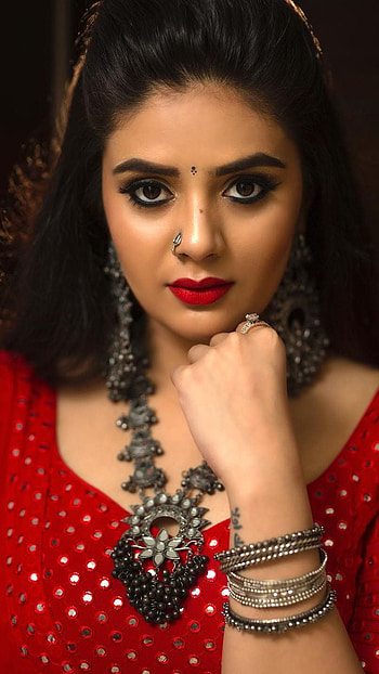 Sreemukhi, telugu actress, model HD phone wallpaper