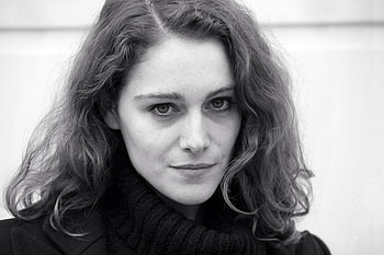 Actress, beautiful, bw, Ariane Labed HD wallpaper