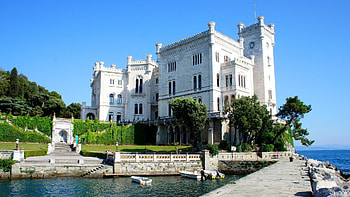 Trieste Erasmus experience, Alba's Italy adventure, Student exchange, Trieste adventures HD wallpaper
