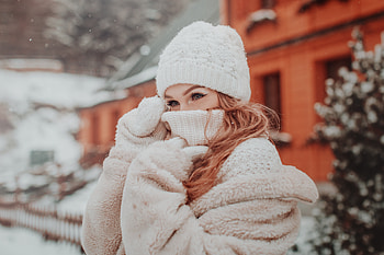 White, cold, model, pretty HD wallpaper
