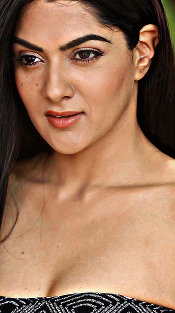 Sakshi, sakshi chaudhary, telugu actress HD phone wallpaper