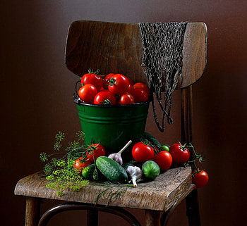 Still life, Tomatoes, Garlic, Harvest, Bucket HD wallpaper