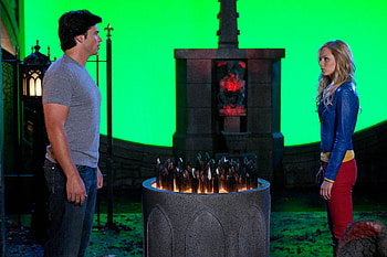 Smallville superhero series, Superman adventure, Drama romance HD wallpaper