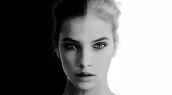 Barbara Palvin, black and white, portrait HD wallpaper