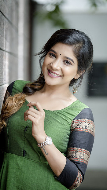 Sakshi agrawal, telugu actress, model, cute, beautiful, gorgeous HD phone wallpaper