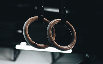 Ring Gymnast HD wallpaper