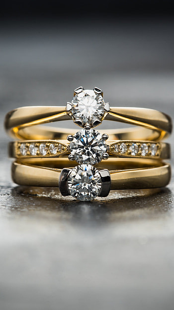 Diamond ring , and Sony backgrounds, Luxury jewelry, Stylish accessories HD phone wallpaper