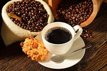 Coffee, Coffee Bean, Cup, Coffee Beans, Drinks, Drink HD wallpaper