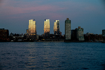 Cities, Water, City, Building, Glare, Skyscrapers HD wallpaper